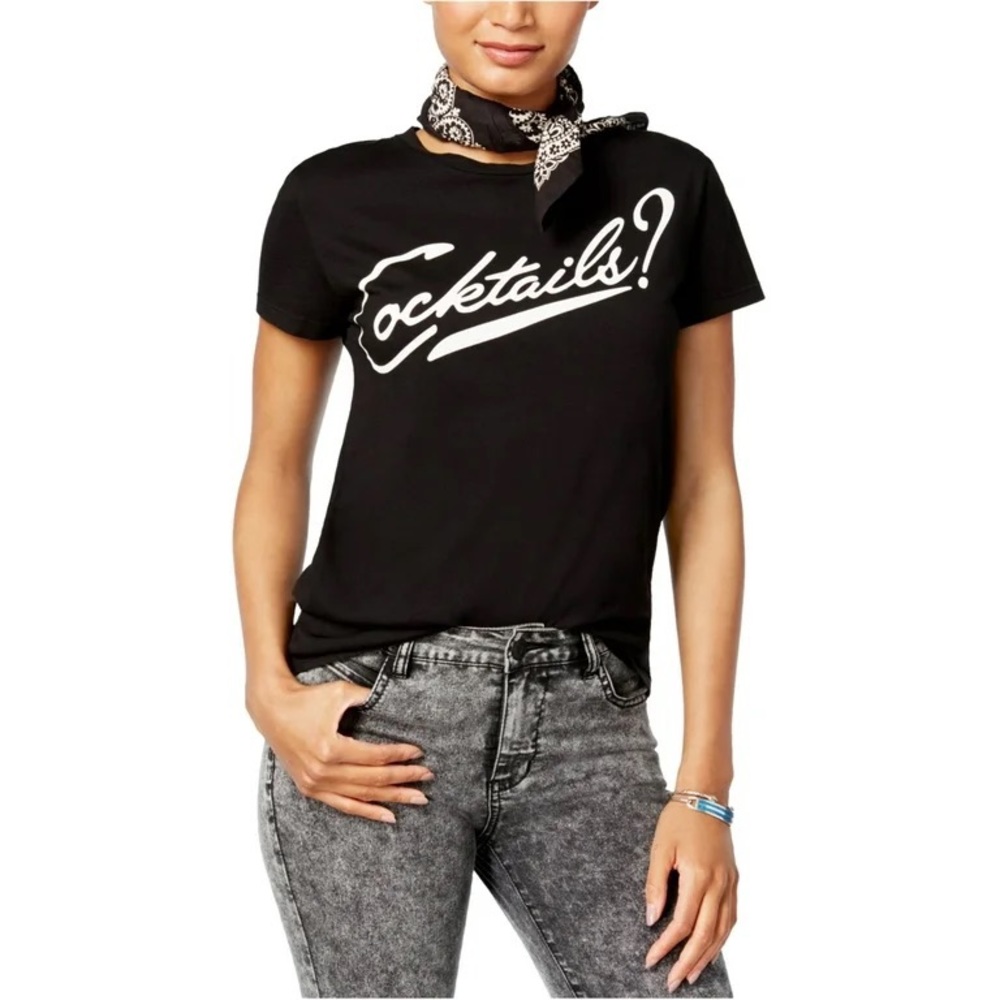 Dream Scene Cocktails graphic tee
